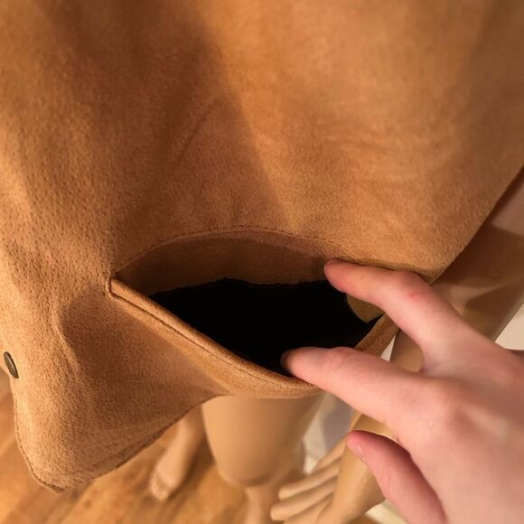 Scully Men’s Size Large Tan Genuine Leather and Black Satin Snap Button Vest - Picture 3 of 14